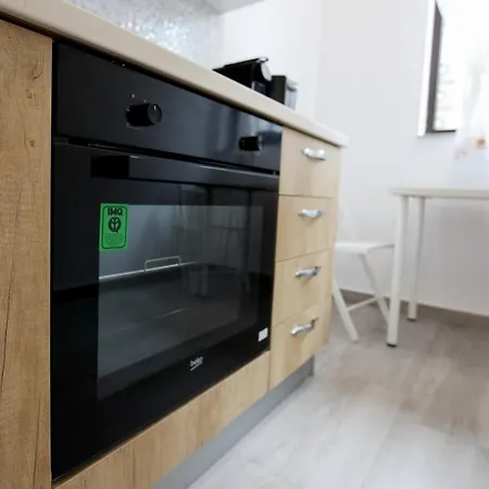 Appartamento Vitan Oasis - Moon --free Parking--self Check-in--